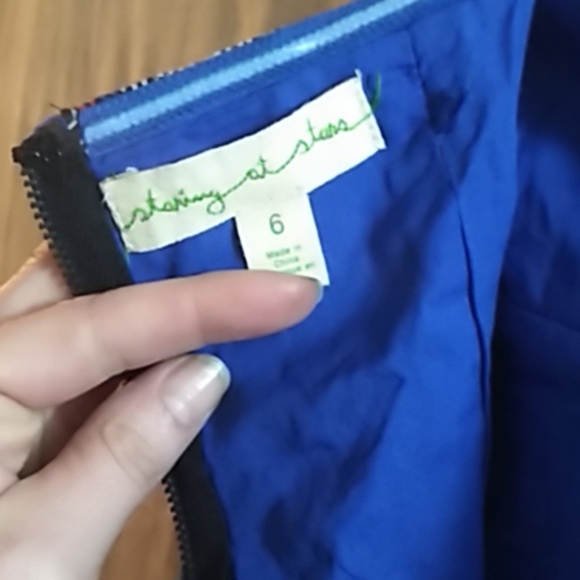 Dress - Picture 3 of 4